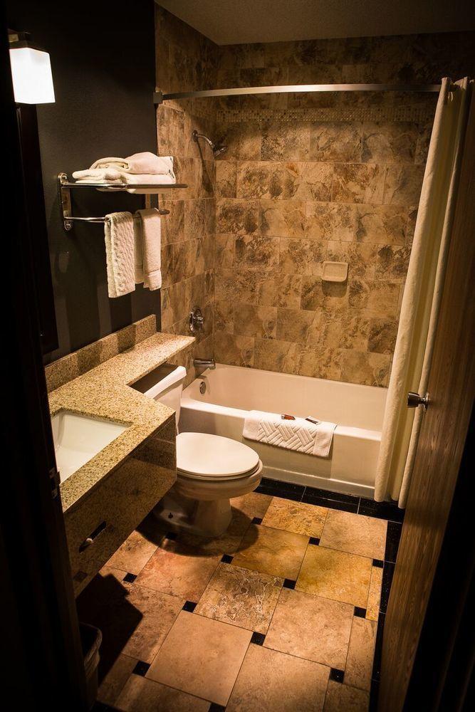 Regency Inn & Suites Anoka ภายนอก รูปภาพ