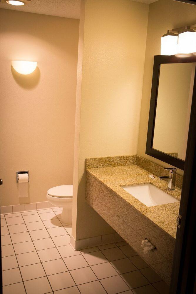 Regency Inn & Suites Anoka ภายนอก รูปภาพ
