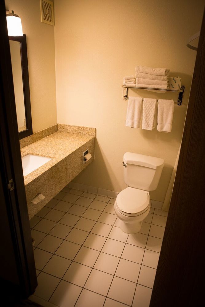 Regency Inn & Suites Anoka ภายนอก รูปภาพ